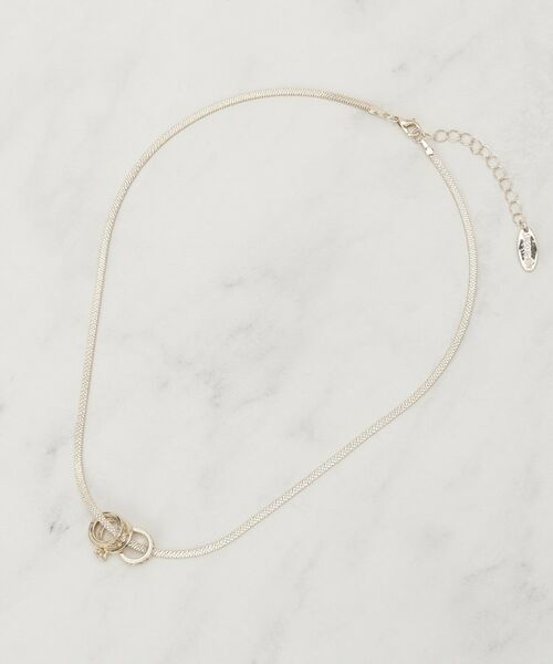 SHOO・LA・RUE / シューラルー ネックレス・ペンダント・チョーカー | ミニトリプルリングスネークショートネックレス | 詳細2