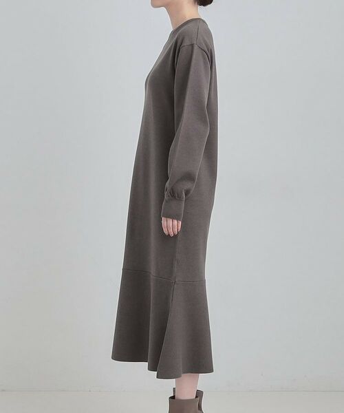 SHOO・LA・RUE / シューラルー ロング・マキシ丈ワンピース | スタイルがすっきりに見える 裾マーメイドニットワンピース | 詳細13