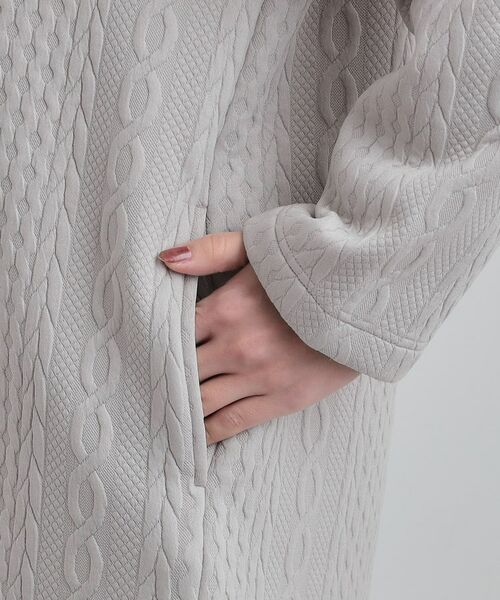 SHOO・LA・RUE / シューラルー カーディガン・ボレロ | 裏側ベロアジャージであったか ケーブルジャガードコーディガン | 詳細19