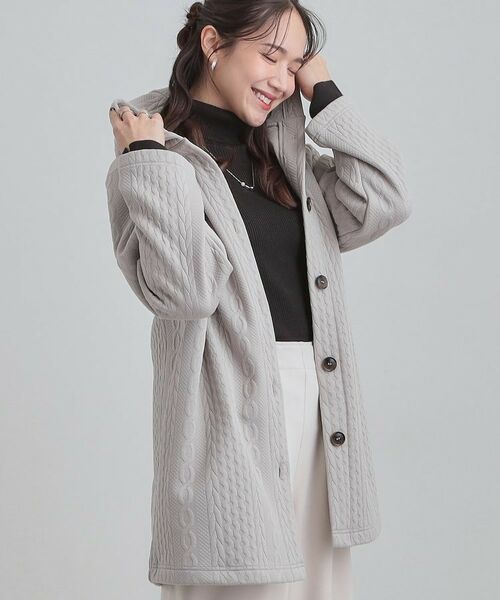 SHOO・LA・RUE / シューラルー カーディガン・ボレロ | 裏側ベロアジャージであったか ケーブルジャガードコーディガン(ライトベージュ(051))