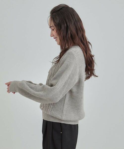 SHOO・LA・RUE / シューラルー ニット・セーター | フェイクパールで上品見え ケーブルパール調ニット | 詳細2