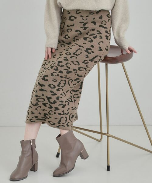 SHOO・LA・RUE / シューラルー ロング・マキシ丈スカート | ヒョウ柄ニットナロースカート(モカブラウン(042))
