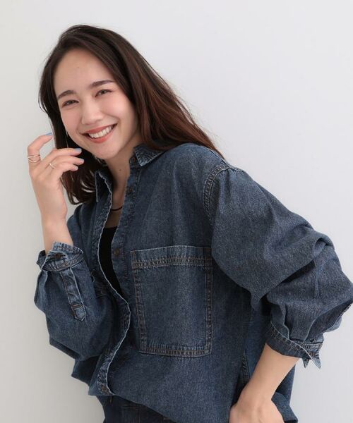 SHOO・LA・RUE / シューラルー シャツ・ブラウス | 【洗濯機可/体型カバー】こなれ感をプラスする BIGポケットやわらかデニムシャツ | 詳細21