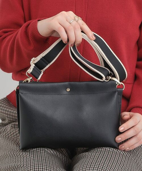 SHOO・LA・RUE / シューラルー ショルダーバッグ | 配色ベルト3層ショルダーバッグ(ブラック(019))