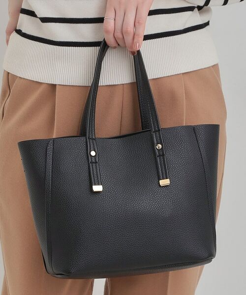 SHOO・LA・RUE / シューラルー トートバッグ | 【軽量】ハンドル金具配色トートバッグ | 詳細1