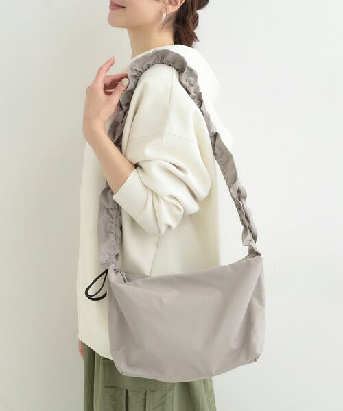 SHOO・LA・RUE / シューラルー ショルダーバッグ | 【撥水】ドロストギャザーショルダーバッグ | 詳細1