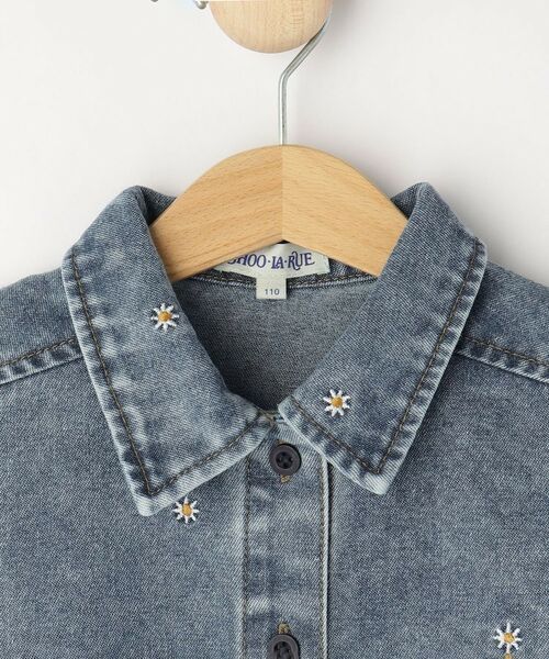 SHOO・LA・RUE / シューラルー シャツ・ブラウス | 【100-150cm】フラワー刺繍デニムシャツ | 詳細3