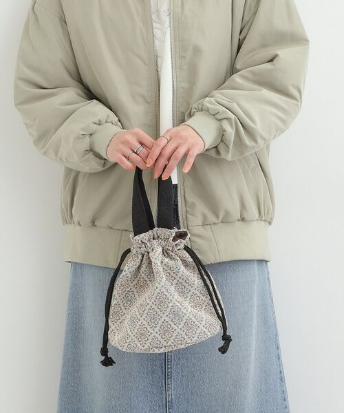 SHOO・LA・RUE / シューラルー トートバッグ | 【インド製】ジャガード巾着バッグ（ベージュ(452)）