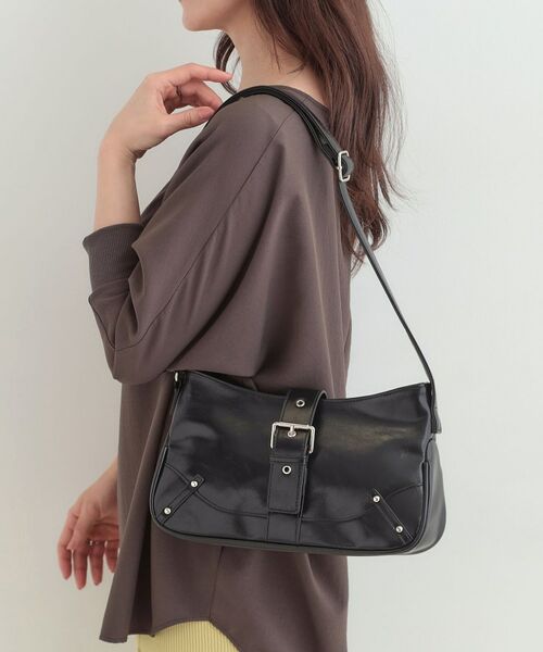 SHOO・LA・RUE / シューラルー ショルダーバッグ | ベルトデザインショルダーバッグ（ブラック(019)）