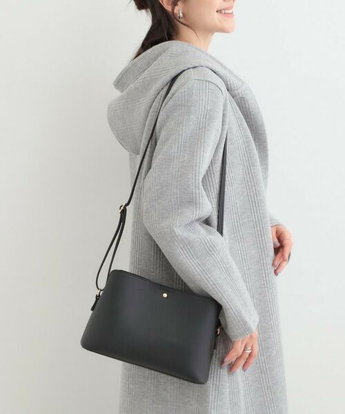 SHOO・LA・RUE / シューラルー ショルダーバッグ | 一枚革風3層ショルダーバッグ | 詳細1