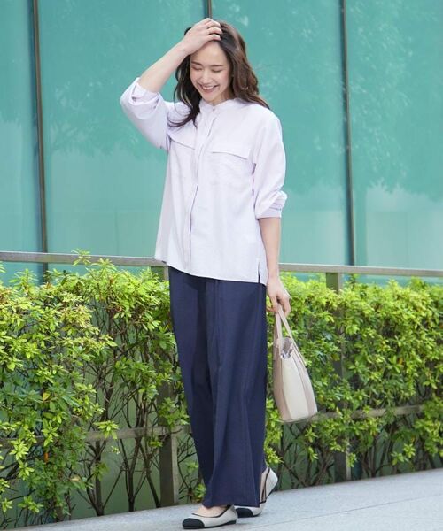 SHOO・LA・RUE / シューラルー シャツ・ブラウス | 【イージーケア/S-LL/UV】きれいめにもラフにも　ダブルフラップポケットバンドカラーシャツ | 詳細24