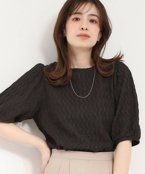 SHOO・LA・RUE / シューラルー カットソー | ◆ウェーブ柄ジャカード パフスリーブトップス（ブラック(019)）