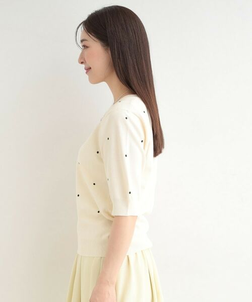 SHOO・LA・RUE / シューラルー ニット・セーター | ドット刺繍ハーフスリーブニット | 詳細2