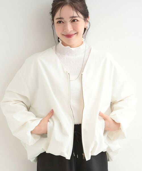 SHOO・LA・RUE / シューラルー レザーブルゾン・ジャケット | 【防風/撥水/S-LL】ぽわんと大人かわいい　Vネックバルーンブルゾン（ホワイト(001)）