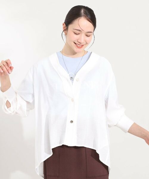 SHOO・LA・RUE / シューラルー シャツ・ブラウス | シアーVネックブラウス | 詳細1