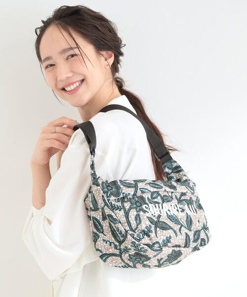 SHOO・LA・RUE / シューラルー ショルダーバッグ | ラタプリントショルダーバッグ（ベージュ(152)）