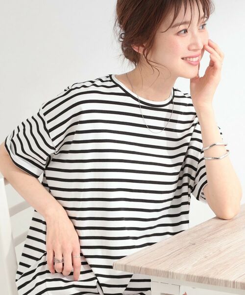 SHOO・LA・RUE / シューラルー Tシャツ | 【SHOO ICE】インしてる風 フロントタックデザインTシャツ(オフホワイト(303))