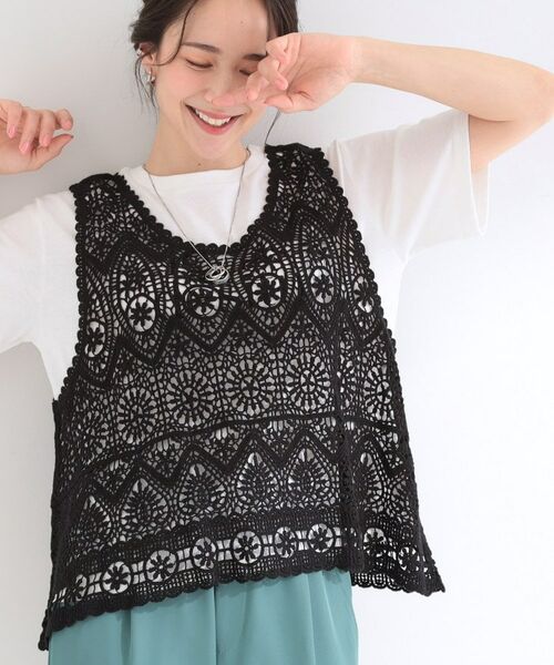 SHOO・LA・RUE / シューラルー その他トップス | 【2点セット】クロシェベスト+ロゴTシャツ(ブラック(019))