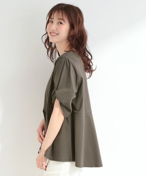 SHOO・LA・RUE / シューラルー カットソー | 【SHOO ICEプラス】ペプラム切り替え 袖ねじりプルオーバー | 詳細2