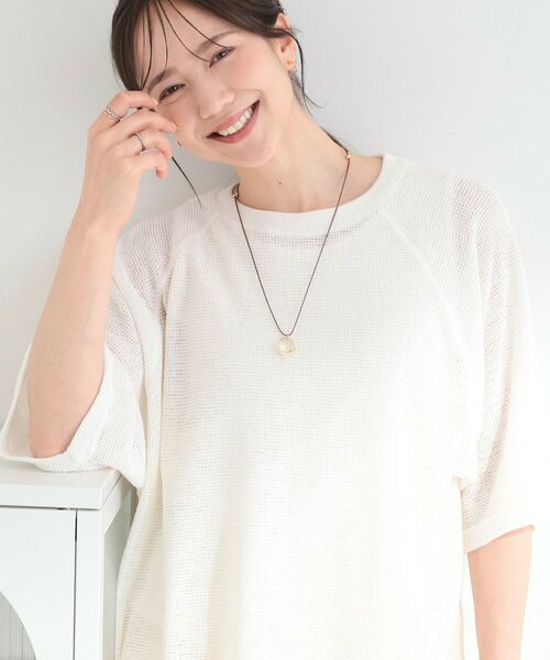 SHOO・LA・RUE / シューラルー カットソー | シアーワッフル ラグラン5分袖ゆるTシャツ（オフホワイト(003)）