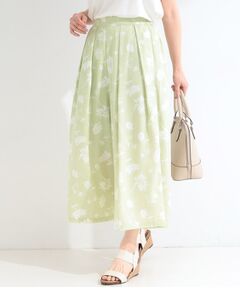 SHOO・LA・RUE / シューラルー ショート・ハーフ・半端丈パンツ | 【S-LL/脚のラインを拾いにくい】大人上品な花柄でコーデが彩る アソートプリントスカーチョ