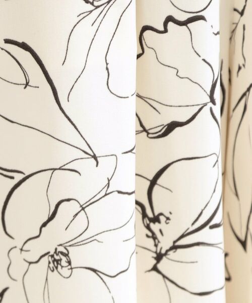 SHOO・LA・RUE / シューラルー ショート・ハーフ・半端丈パンツ | 【S-LL/脚のラインを拾いにくい】大人上品な花柄でコーデが彩る アソートプリントスカーチョ | 詳細4