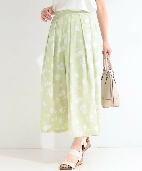 SHOO・LA・RUE / シューラルー ショート・ハーフ・半端丈パンツ | 【S-LL/脚のラインを拾いにくい】大人上品な花柄でコーデが彩る アソートプリントスカーチョ(ミントグリーン(721))