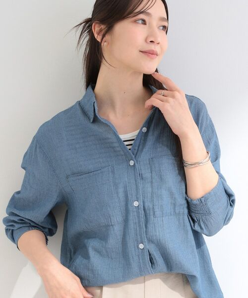 SHOO・LA・RUE / シューラルー シャツ・ブラウス | 【UV/体型カバー/S-LL】お袖ゴム 柔らかシアーデニムシャツ（ブルー(092)）