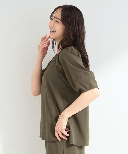 SHOO・LA・RUE / シューラルー シャツ・ブラウス | 【ひんやり/S-LL/セットアップ可】軽凛(かろりん) タックブラウス | 詳細10