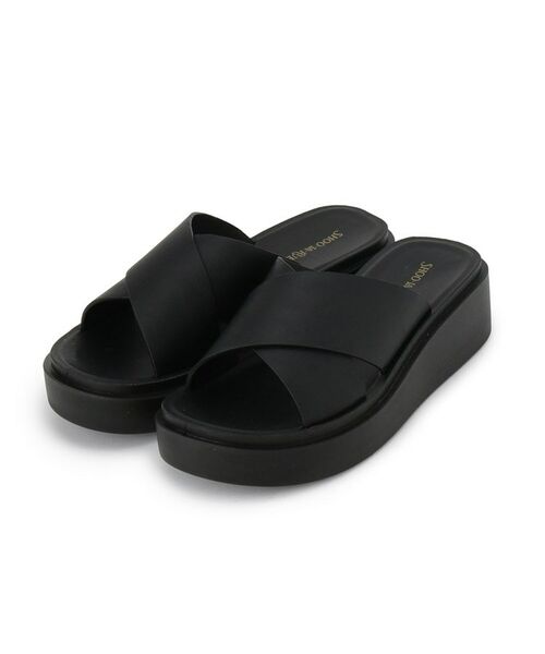 SHOO・LA・RUE / シューラルー サンダル | 厚底クロスサンダル（ブラック(019)）