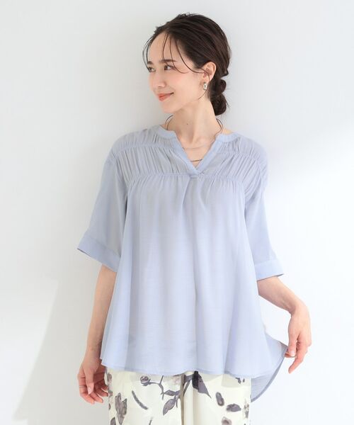 SHOO・LA・RUE / シューラルー シャツ・ブラウス | 【ひんやり/UV/2WAYスリーブ】インせず着られる シャーリングスキッパーブラウス | 詳細15