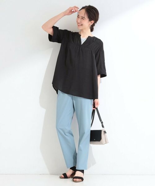 SHOO・LA・RUE / シューラルー シャツ・ブラウス | 【ひんやり/UV/2WAYスリーブ】インせず着られる シャーリングスキッパーブラウス | 詳細5