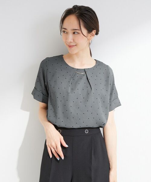 SHOO・LA・RUE / シューラルー シャツ・ブラウス | 【通気性】メタルバーがアクセント ドット柄タックブラウス | 詳細5