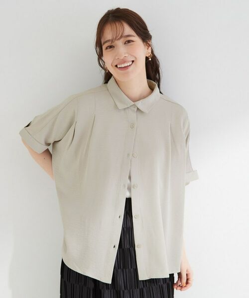 SHOO・LA・RUE / シューラルー シャツ・ブラウス | 肩タックデザイン前あきシャツ | 詳細1