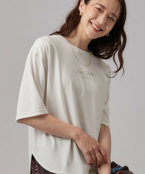 SHOO・LA・RUE / シューラルー カットソー | 【体型カバー】インせず着られる 配色ステッチロゴTシャツ(ホワイト(001))