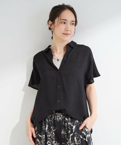 SHOO・LA・RUE / シューラルー シャツ・ブラウス | 【ひんやり/UV】ほんのりシアーで上品な バックギャザーブラウス | 詳細1