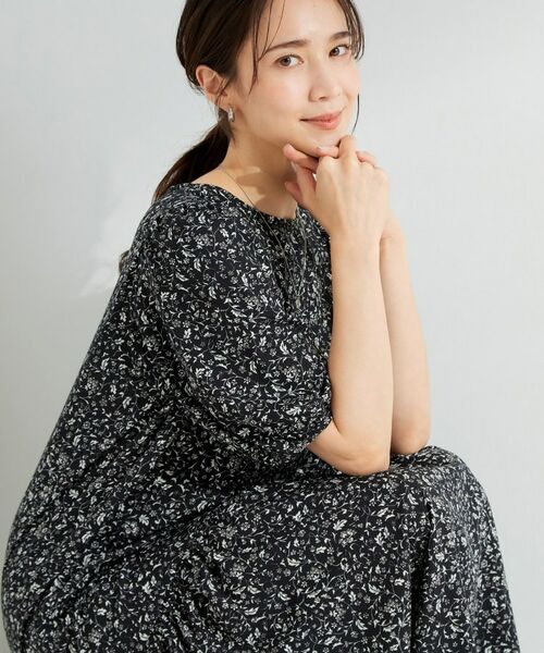 SHOO・LA・RUE / シューラルー ロング・マキシ丈ワンピース | 花柄ティアードワンピース(ブラック(719))