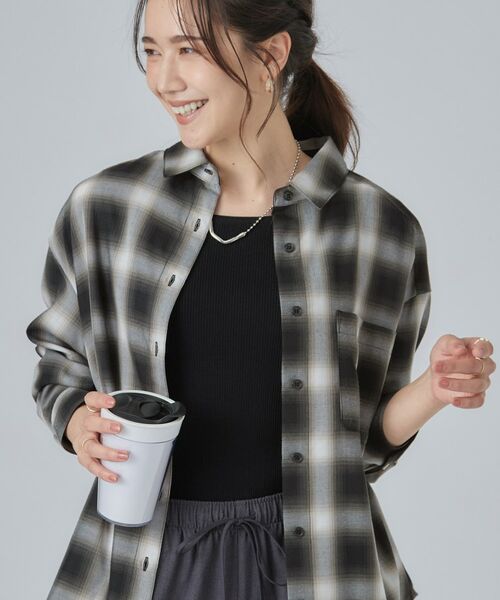 SHOO・LA・RUE / シューラルー シャツ・ブラウス | 【洗濯後しわになりにくい/S-LL】選べる6パターン 羽織としても活躍する ベーシックシャツ(チャコールグレー(214))