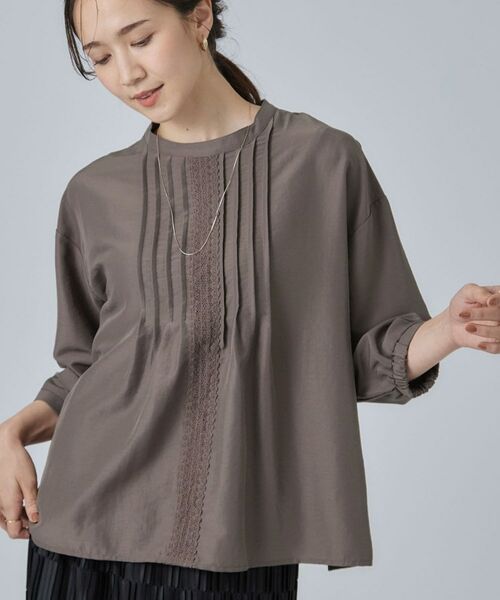 SHOO・LA・RUE / シューラルー シャツ・ブラウス | 【S-LL/洗濯機可】1枚で華やかに フロントレース7分袖ブラウス（ブラウン(044)）