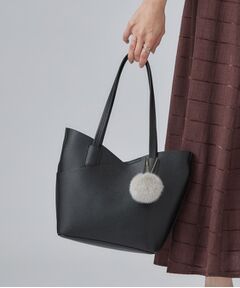 SHOO・LA・RUE / シューラルー トートバッグ | フェイクファーポンポン付きカッティングトートバッグ