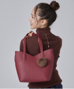 SHOO・LA・RUE / シューラルー トートバッグ | フェイクファーポンポン付きカッティングトートバッグ