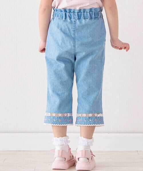 SLAP SLIP / スラップ スリップ デニムパンツ | ウエストリボン裾レースお花シェル刺しゅう7分丈パンツ(90~130cm) | 詳細4