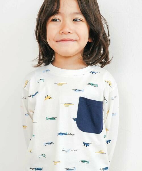 SLAP SLIP/スラップ スリップ 【スララク/防汚加工/オーガニックコットン】わくわく男の子長袖Tシャツ(80~130cm) ホワイト×航空機総柄×胸ポケット 90cm SLAP SLIP/スラップ スリップ 【スララク/防汚加工/オーガニックコットン】わくわく男の子長袖Tシャツ(80~130cm) ホワイト×航空機総柄×胸ポケット 90cm