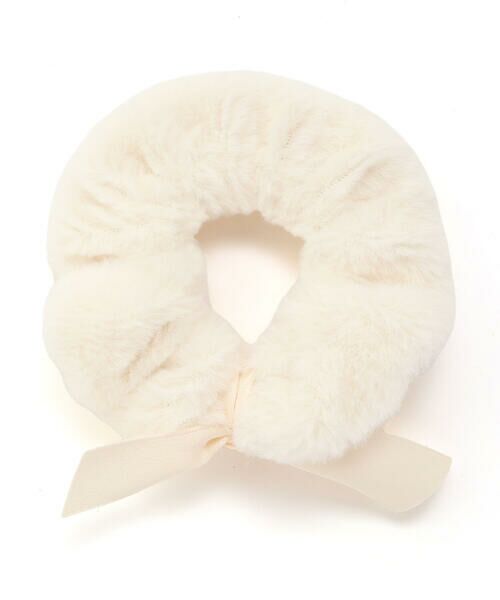 SLAP SLIP / スラップ スリップ ヘアゴム・シュシュ | ふわふわファーパール風ビーズリボン付きシュシュ | 詳細2