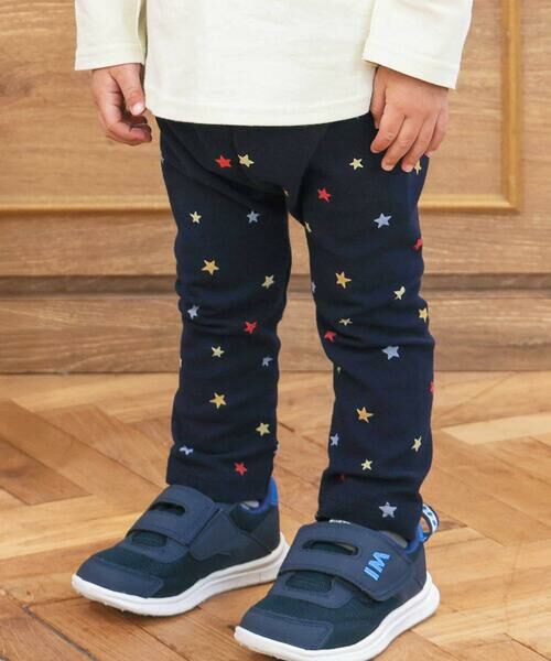 SLAP SLIP / スラップ スリップ チノ・ワークパンツ | 【スララク/防汚加工/オーガニックコットン】前後フリーで時短！パパパッと穿ける前向きパンツ(80~120cm)（ネイビー×マルチカラー星総柄）