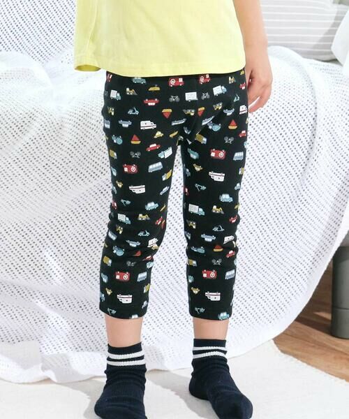 SLAP SLIP / スラップ スリップ その他パンツ | 【スララク/防汚加工】前後フリーで時短!パパパッと穿ける7分丈前向きパンツ(80~120cm)（ブラック×のりもの総柄）