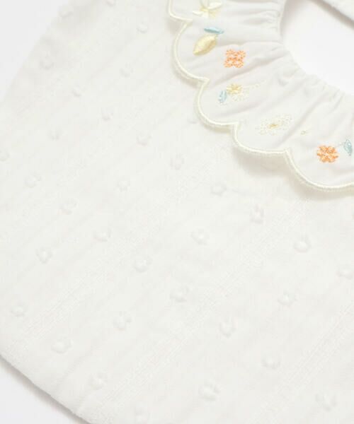 再販可能＊ふかふか刺繍スタイ＊lip＊ 再販可能＊ふかふか刺繍スタイ＊lip＊