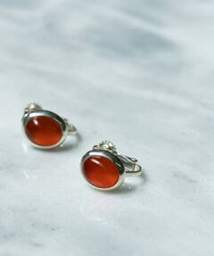 so’　carnelian oval earring