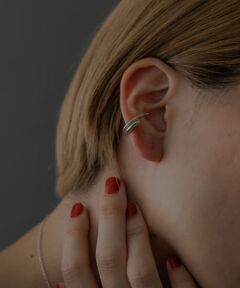 so’　overlap circle earcuff