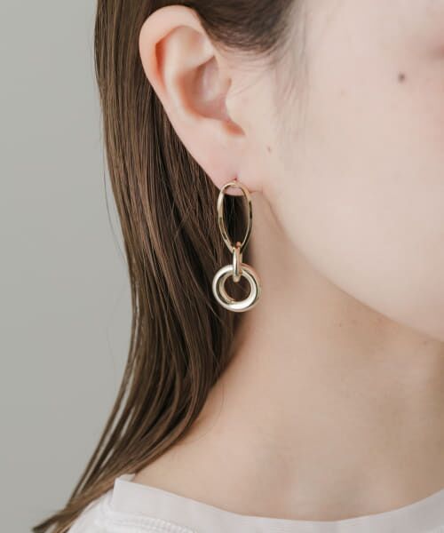 独特な店 セール】 ニュアンスメタルデザインピアス （ピアス・イヤリング アクセサリー